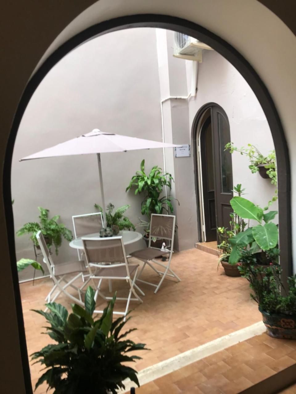 The Garden Apartment, The Willow Apartment, & The Tropical Apartment At Casa Of Essence In Old サンジョアン エクステリア 写真